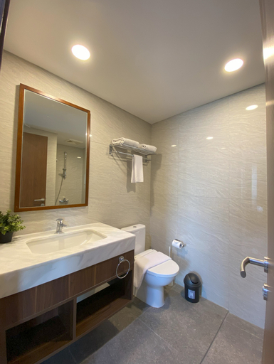 Bathroom 30