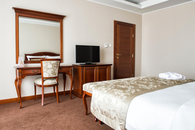 Bedroom 3, Caspian Riviera Grand Palace Hotel, Aqtau