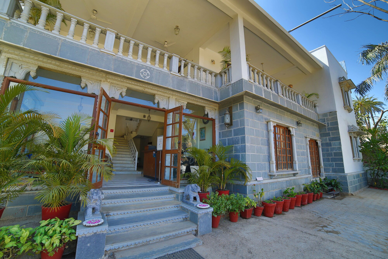 Exterior & Views 2, Hotel Gorbandh Mount Abu, Sirohi