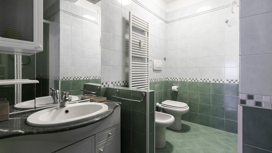 Bathroom 2, Italianway Easy - Tadino 13 B, Milano