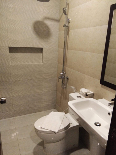 Bathroom, Hotel Costa Brava, Tacloban City