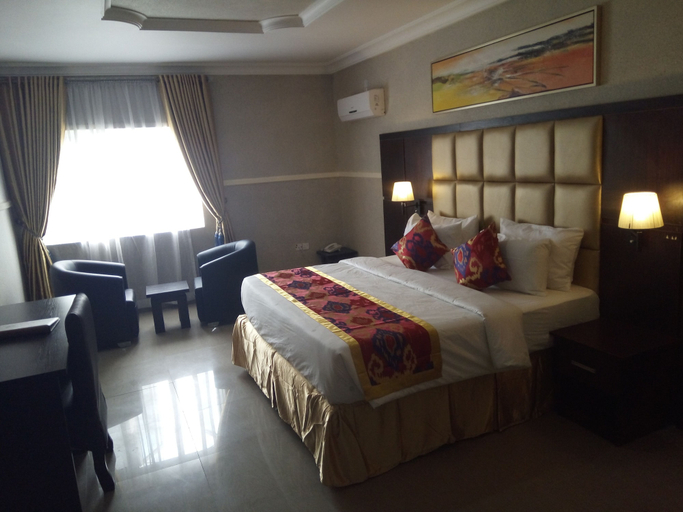 Others 4, Glo-ran Hotel and Event Place, Owerri West