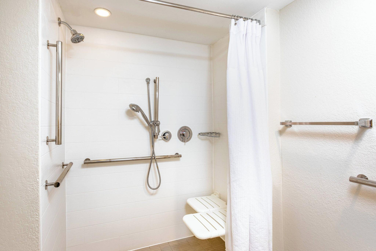 Bathroom 4, SpringHill Suites Miami Airport South, Miami-Dade
