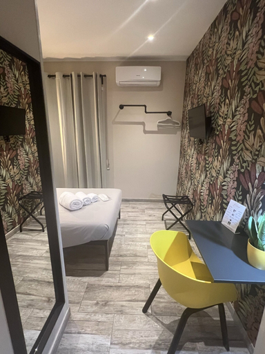 Bedroom 4, Kalasó Design Guest House - Rome Airport, Roma