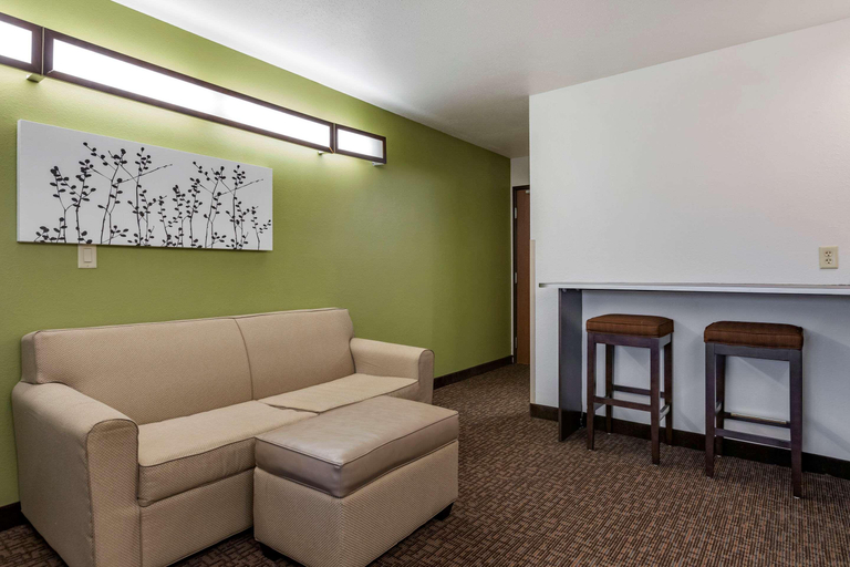 Bedroom 3, Sleep Inn & Suites Kalamazoo, Kalamazoo