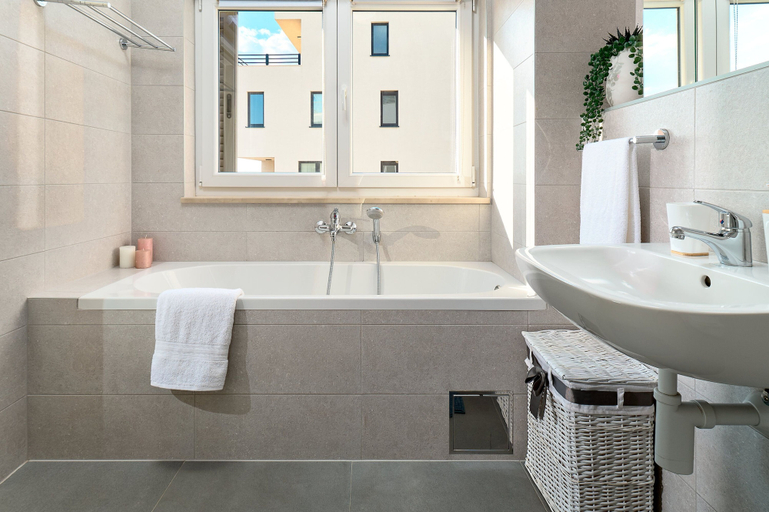 Bathroom 3, Sun Spalato Flower, Split