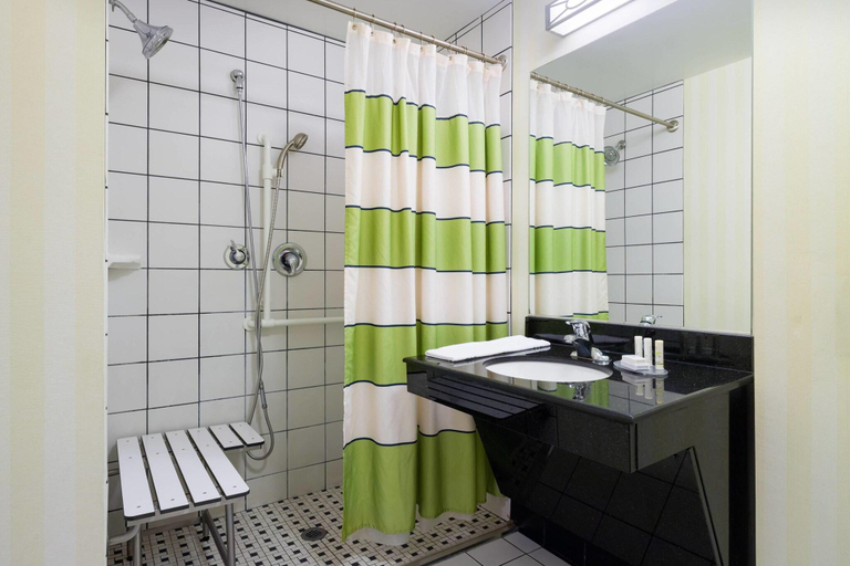 Bathroom 4, Fairfield Inn & Suites By Marriott Lock Haven, Clinton
