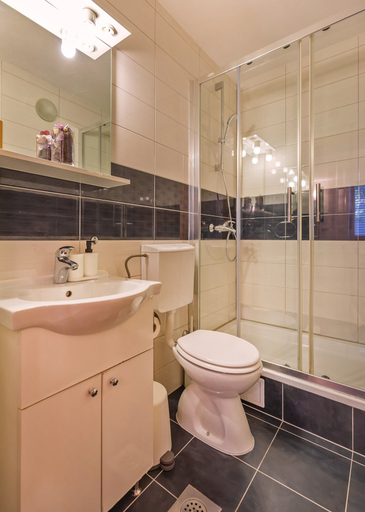 Bathroom, BIS Studio Apartment 3, Dubrovnik