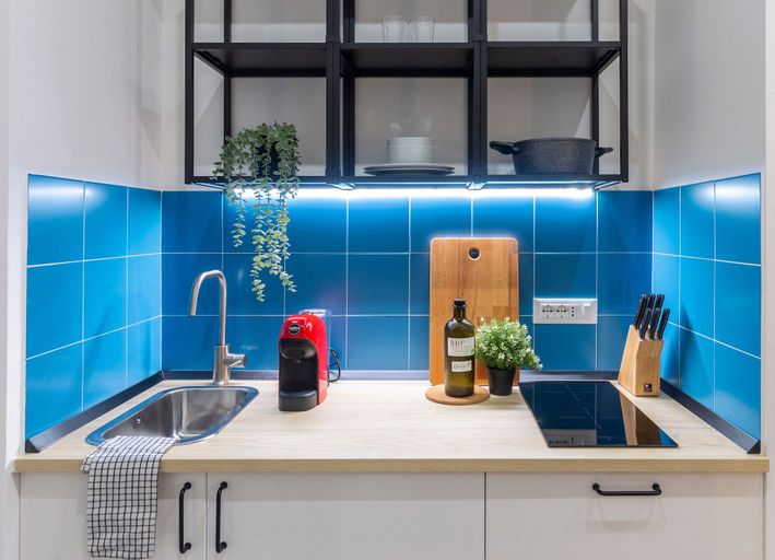 Others 5, Cool and stylish city apartment - WiFi, Trieste