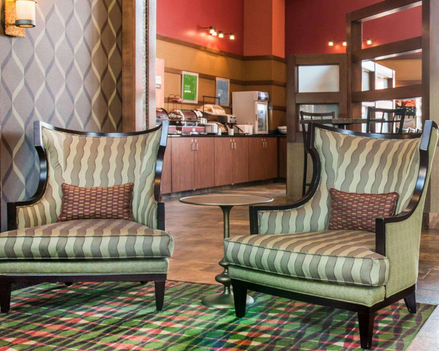 Public Area 2, Comfort Inn & Suites and Conference Center, Isabella