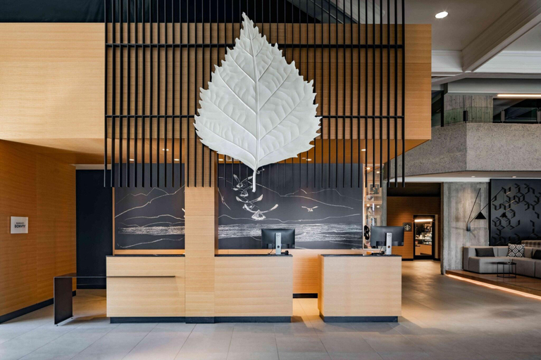 Public Area 5, Delta Hotels by Marriott, Mont Sainte-Anne, Resort & Convention Center, La Côte-de-Beaupré