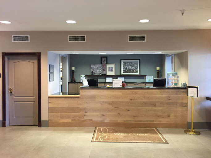 Public Area, Country Inn & Suites by Radisson, Lima, Allen