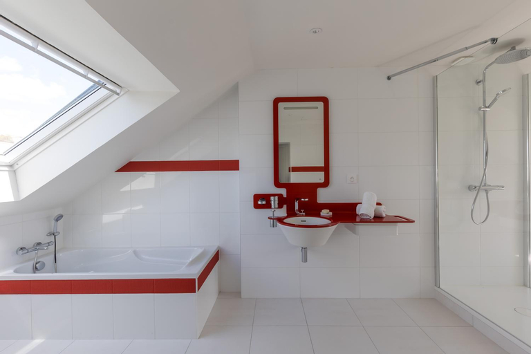 Bathroom 17