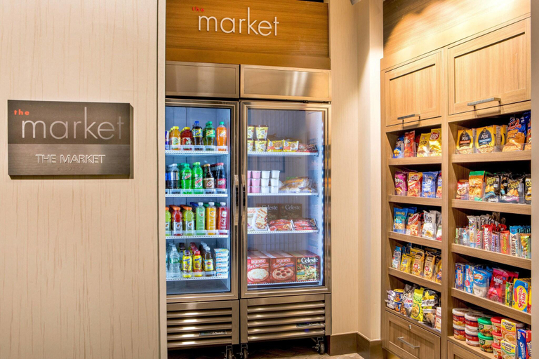 Food & Drinks 1, Residence Inn Boston Braintree, Norfolk