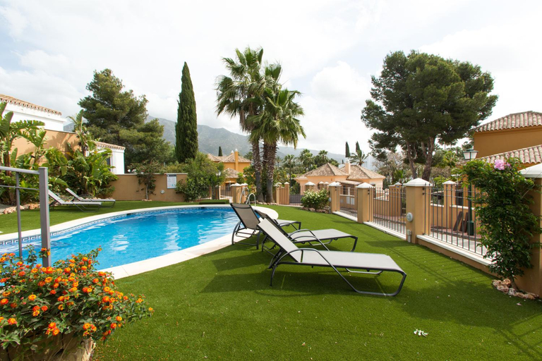 Swimming pool 4, Villa Las Lomas de Marbella, Málaga