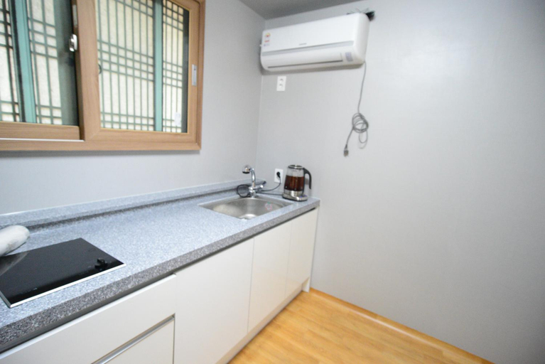 Bathroom 3, Gyeongju Hanok 1st, Gyeongju