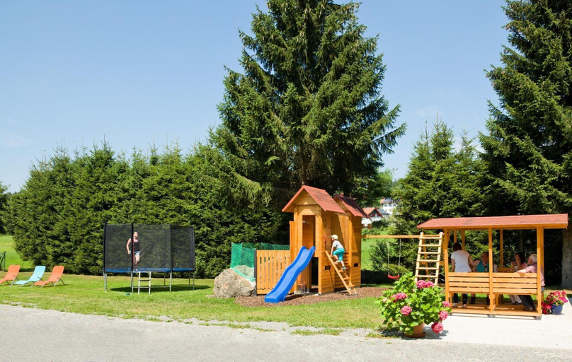 Others 2, Pension Wiesengrund, Freyung-Grafenau