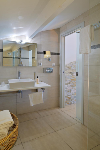 Bathroom 2, Hote L'Escale Cote Sud, Haute-Corse