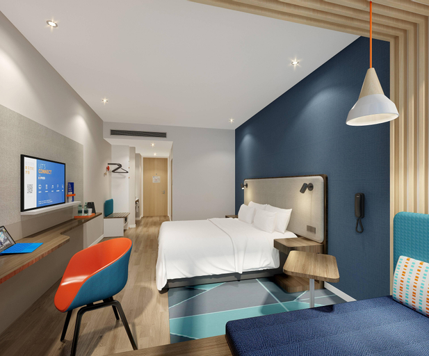 Bedroom 15