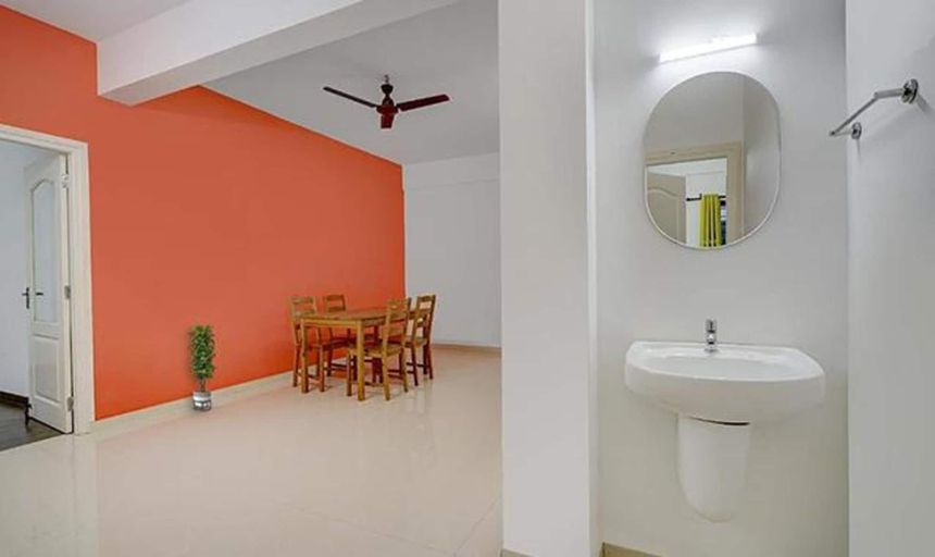 Bathroom, Fabhotel The Paradise Inn Residency, Ernakulam