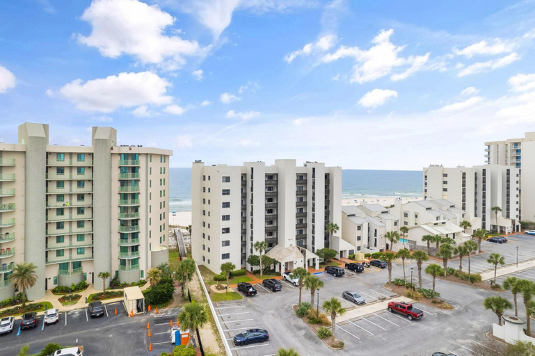 Exterior & Views 2, Shipwatch A601, Escambia