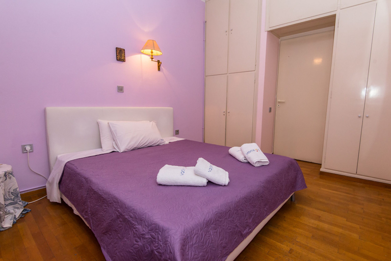 Bedroom 4, Athens Charm, Attica