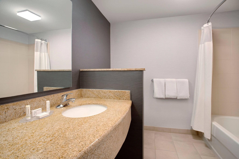 Bathroom 4, Courtyard Fort Lauderdale SW/Miramar, Broward