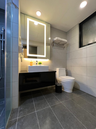 Bathroom 5