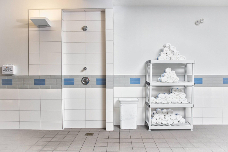 Bathroom 4, Towneplace Suites By Marriott Petawawa, Renfrew