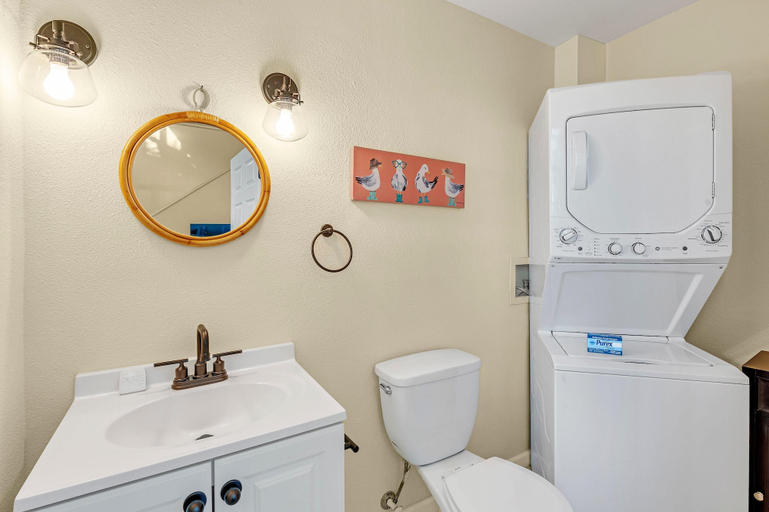 Bathroom 3, Bella Villa Loft Suite, Escambia