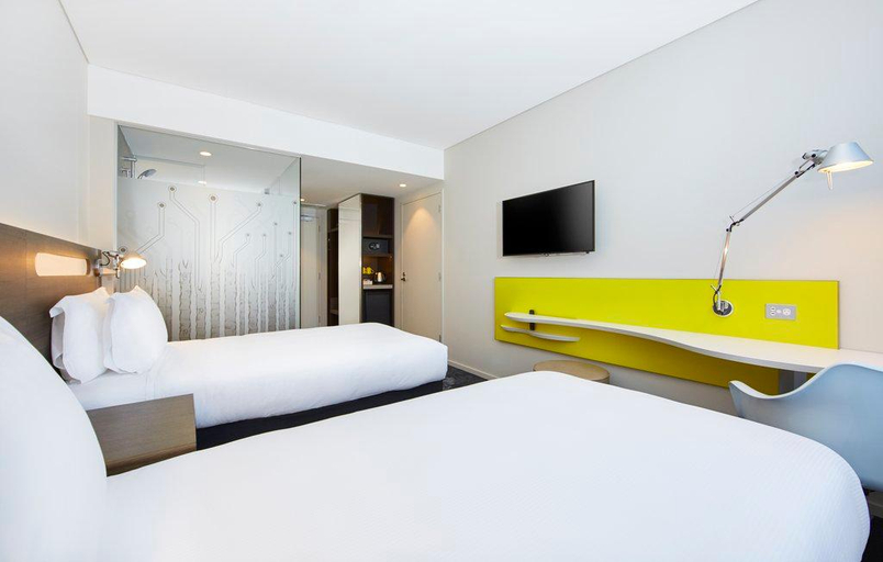 Bedroom 30