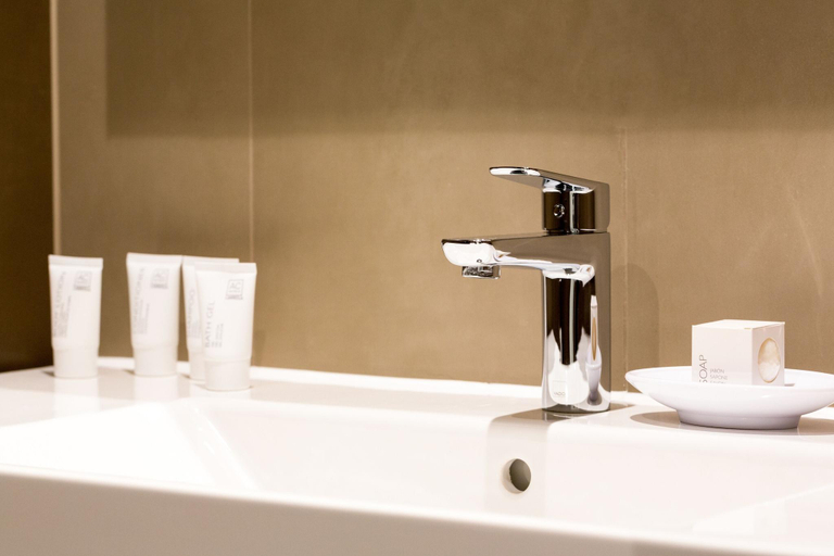 Bathroom 4, AC Hotel by Marriott Belfast, Belfast