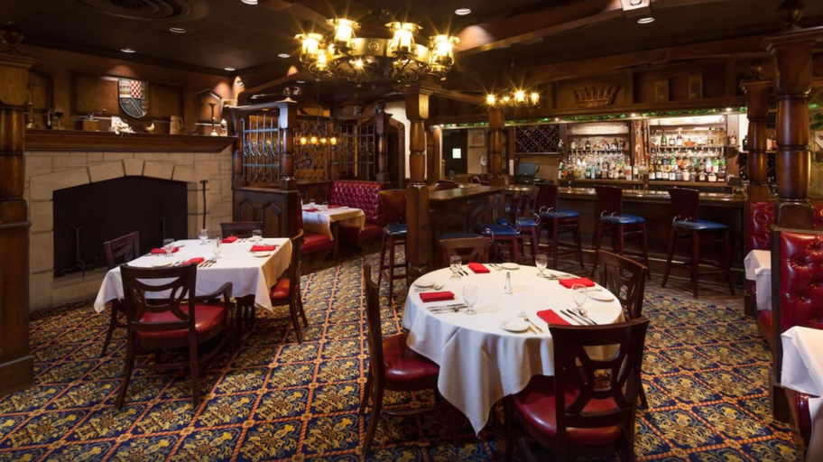 Food & Drinks 5, Kahler Grand Hotel, Olmsted