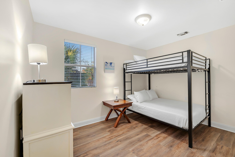 Bedroom 3, Bella Villa Guest Suite, Escambia