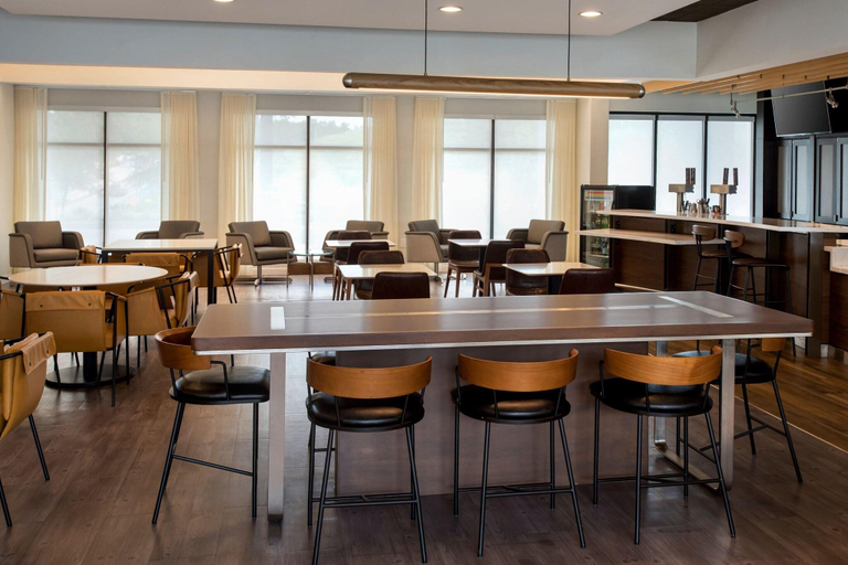 Food & Drinks 5, Courtyard by Marriott Rye, Westchester