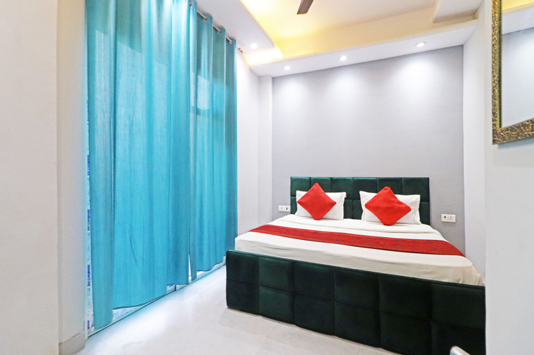 Bedroom 3, Twamev Rajouri garden by The Arrow, West
