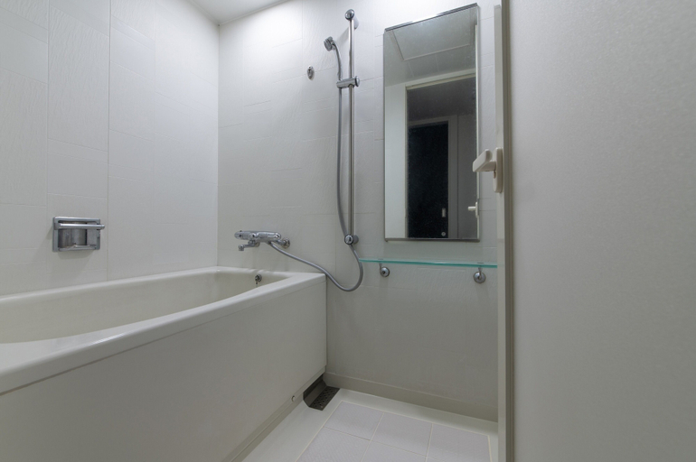 Bathroom 4, Hotel Vista Kumamoto Airport, Ōzu