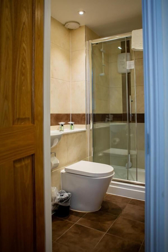 Bathroom 4, Marylebone Inn, London
