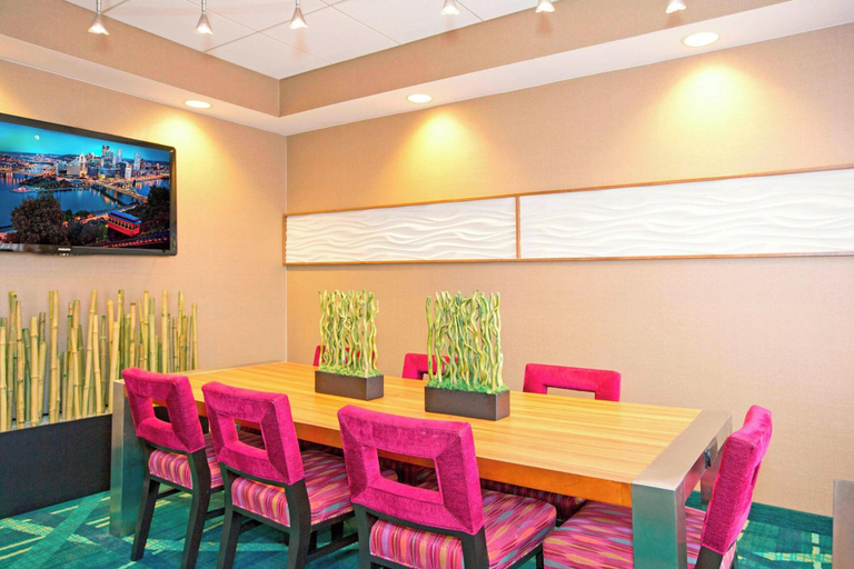 Food & Drinks 5, SpringHill Suites Pittsburgh Monroeville, Allegheny