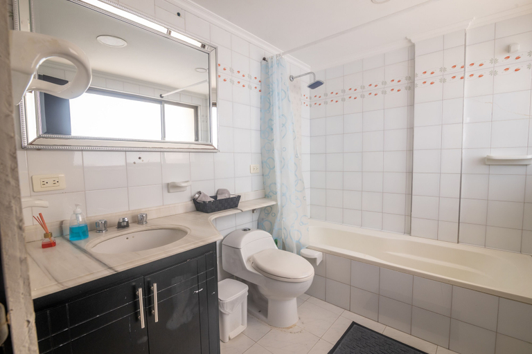 Bathroom 3, Penthouse con Piscina Privada El Laguito, Cartagena de Indias