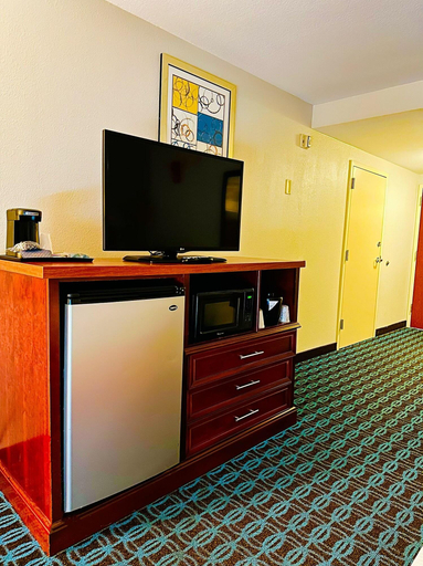 Bedroom 3, Fairfield Inn & Suites Waco North, McLennan