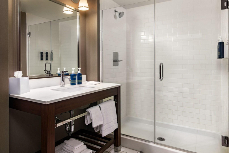 Bathroom 3, Four Points By Sheraton At Phoenix Mesa Gateway Airport, Maricopa