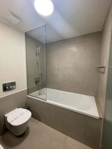 Bathroom 5, MILLENNIUM, Constanta