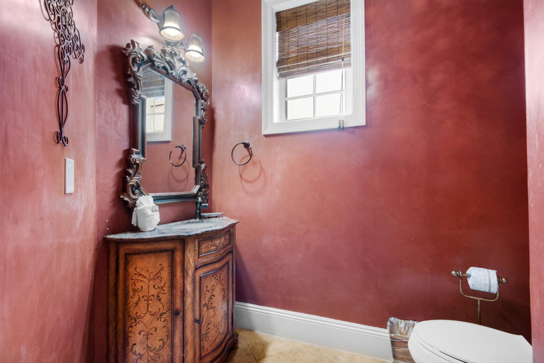 Bathroom 4, Villa Tuscana, Walton