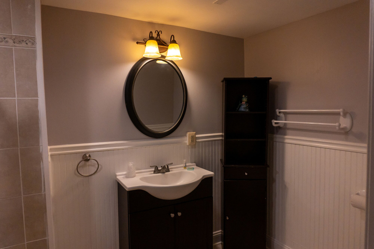 Bathroom 4, Beach Walk, Worcester