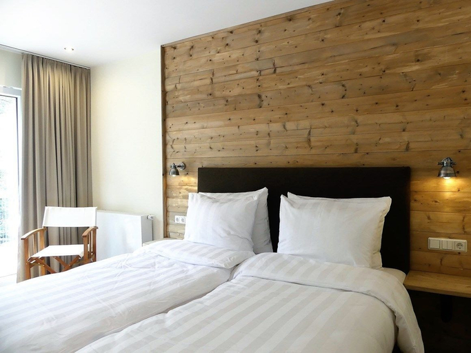 Bedroom 3, Bodetaler Basecamp Lodge, Harz