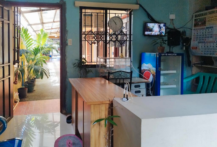 Public Area, CM Apartelle Iloilo International Airportby RedDoorz, Quezon City