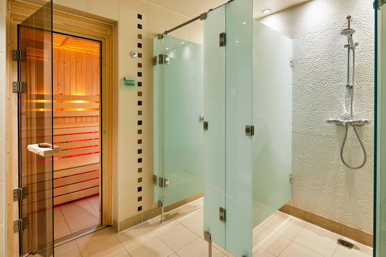 Bathroom 4, Marriott Executive Apartments London, Canary Wharf, London