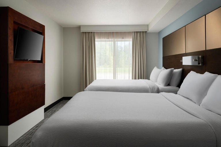 Bedroom 3, Residence Inn Green Bay Downtown, Brown