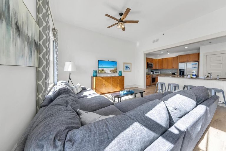 Others 5, Redfish Village M1222, Walton